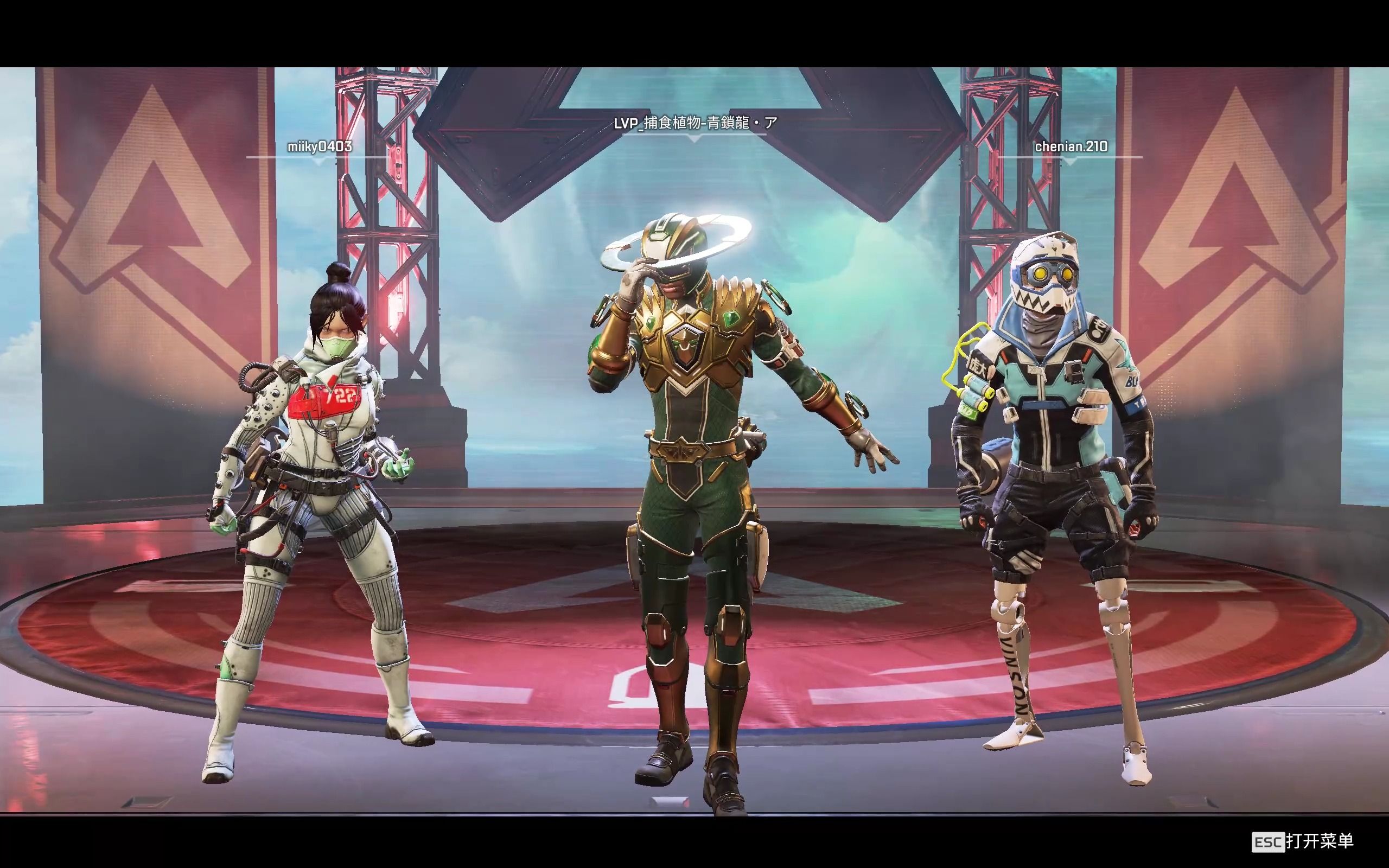 QiuQiu ：第二局的时候其实没有想到对面会选到阿木木